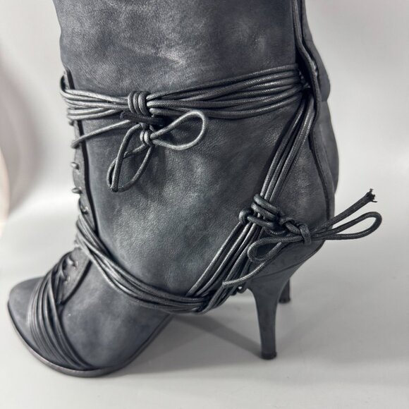 Authenitc Givenchy Black Leather Lace-up Knee-high Heel Boots, Size 40.5 - Picture 6 of 13